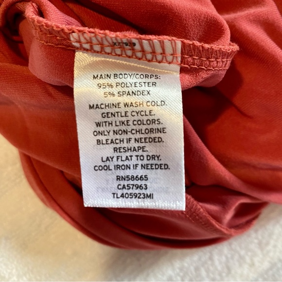 Leith Ruched Top Red Baroque NWT XXS Nordstrom - Picture 6 of 7